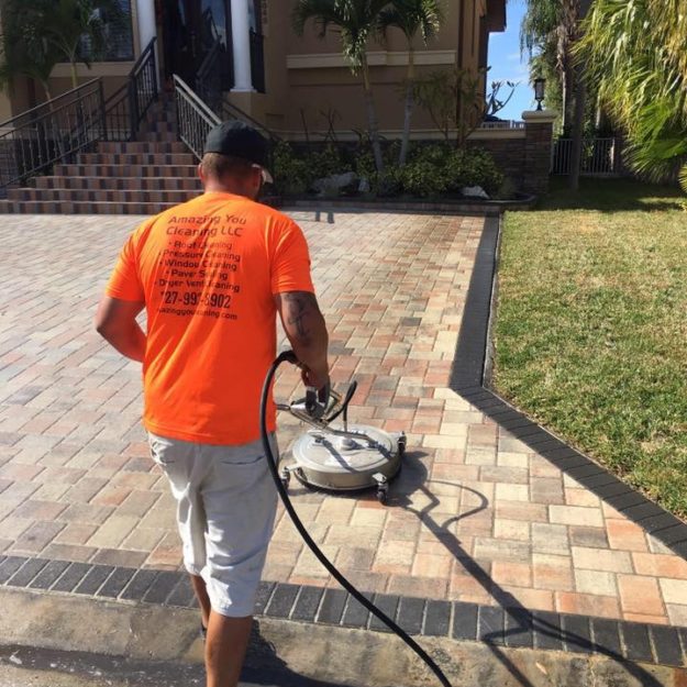 pressure cleaning contractor
