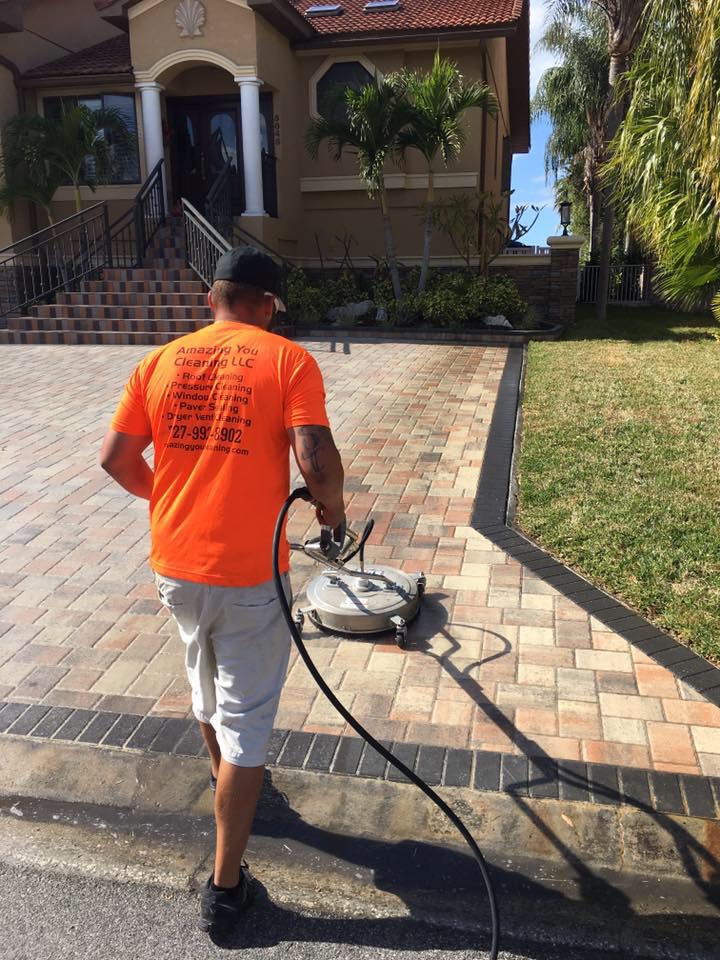 pressure cleaning contractor