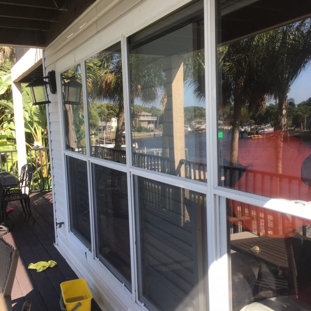 window cleaning contractors